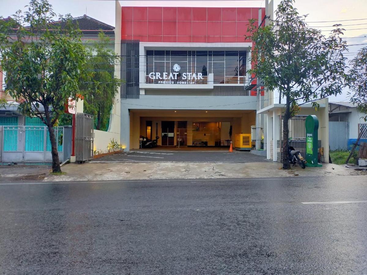 Great Star Premium Homestay Ngadipuro Exterior foto