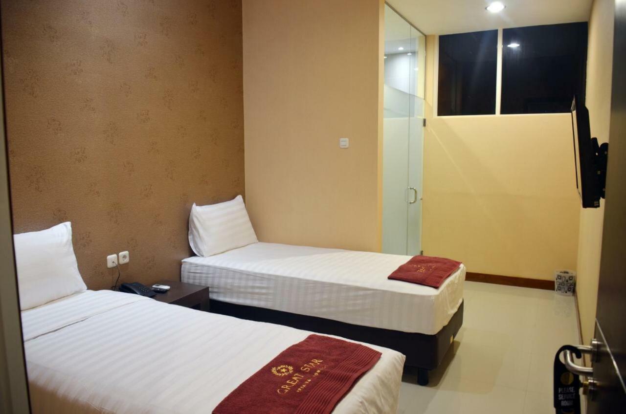Great Star Premium Homestay Ngadipuro Exterior foto